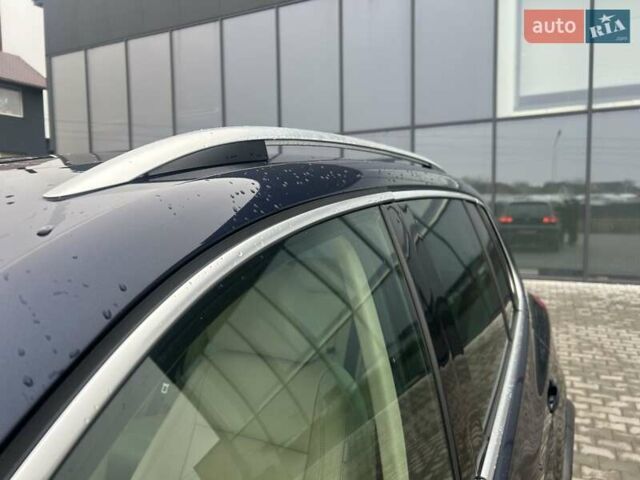 Синий Фольксваген Тигуан, объемом двигателя 2 л и пробегом 299 тыс. км за 12950 $, фото 7 на Automoto.ua