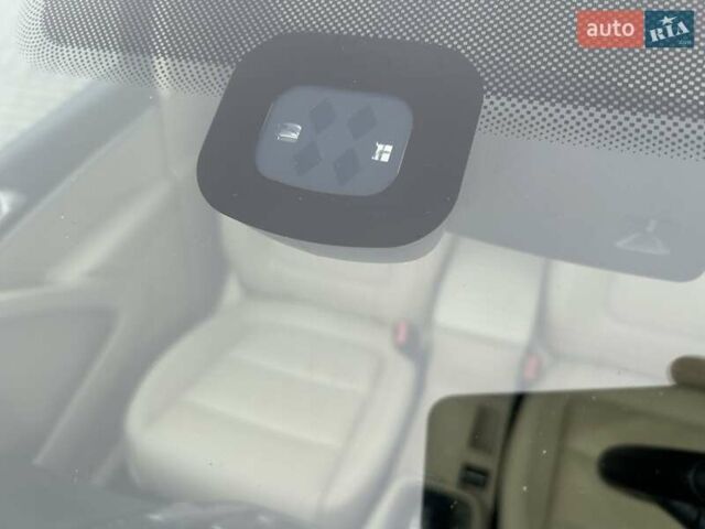 Синий Фольксваген Тигуан, объемом двигателя 2 л и пробегом 299 тыс. км за 12950 $, фото 27 на Automoto.ua