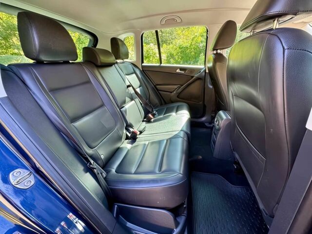 Синій Фольксваген Тігуан, об'ємом двигуна 2 л та пробігом 87 тис. км за 4500 $, фото 11 на Automoto.ua