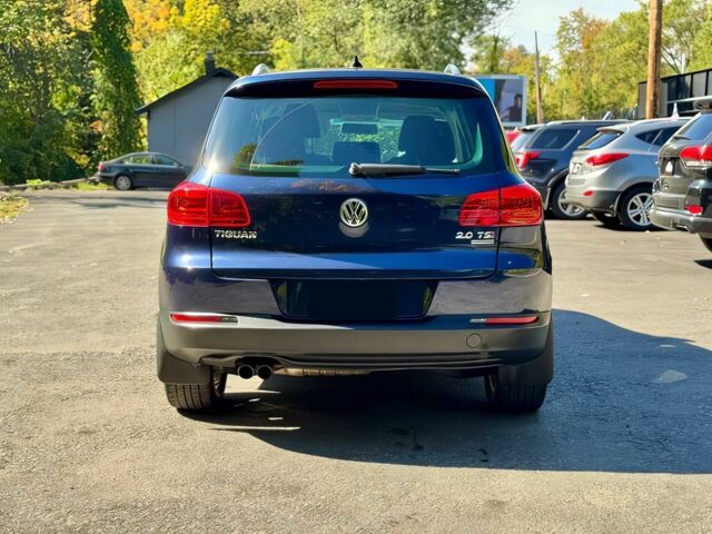 Синій Фольксваген Тігуан, об'ємом двигуна 2 л та пробігом 87 тис. км за 4500 $, фото 4 на Automoto.ua