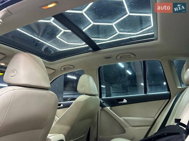 Синій Фольксваген Тігуан, об'ємом двигуна 1.98 л та пробігом 175 тис. км за 15800 $, фото 14 на Automoto.ua