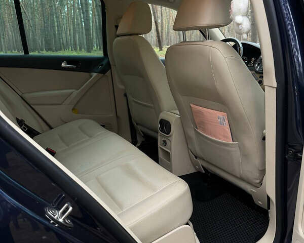 Синій Фольксваген Тігуан, об'ємом двигуна 1.98 л та пробігом 110 тис. км за 13700 $, фото 11 на Automoto.ua