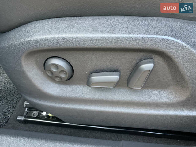 Синий Фольксваген Тигуан, объемом двигателя 1.97 л и пробегом 174 тыс. км за 15499 $, фото 17 на Automoto.ua