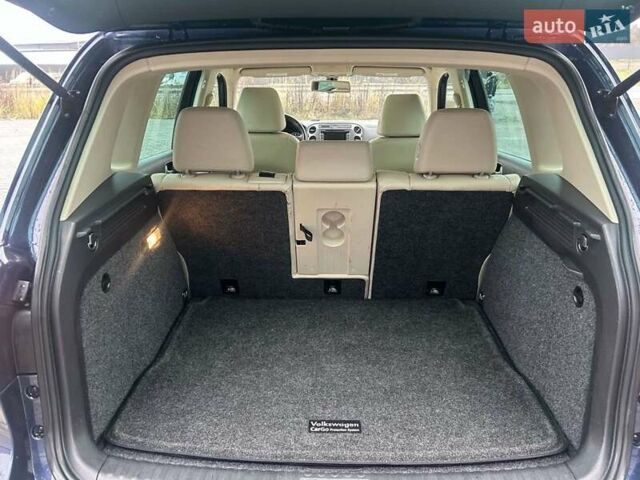 Синий Фольксваген Тигуан, объемом двигателя 2 л и пробегом 299 тыс. км за 12950 $, фото 21 на Automoto.ua