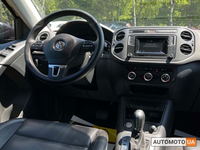 Синій Фольксваген Тігуан, об'ємом двигуна 2 л та пробігом 147 тис. км за 13800 $, фото 13 на Automoto.ua