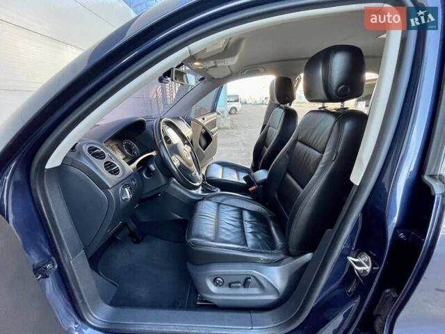 Синий Фольксваген Тигуан, объемом двигателя 2 л и пробегом 165 тыс. км за 16200 $, фото 19 на Automoto.ua