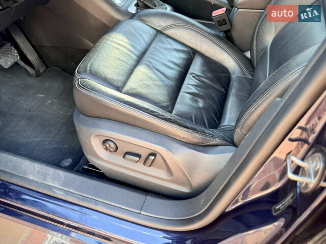 Синий Фольксваген Тигуан, объемом двигателя 2 л и пробегом 121 тыс. км за 16800 $, фото 69 на Automoto.ua