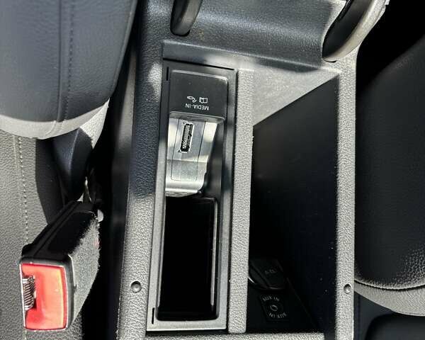 Синий Фольксваген Тигуан, объемом двигателя 1.98 л и пробегом 188 тыс. км за 14800 $, фото 18 на Automoto.ua