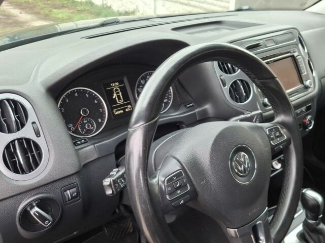 Синий Фольксваген Тигуан, объемом двигателя 2 л и пробегом 160 тыс. км за 12500 $, фото 5 на Automoto.ua