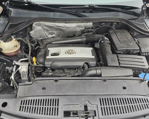 Синий Фольксваген Тигуан, объемом двигателя 1.98 л и пробегом 143 тыс. км за 15000 $, фото 24 на Automoto.ua