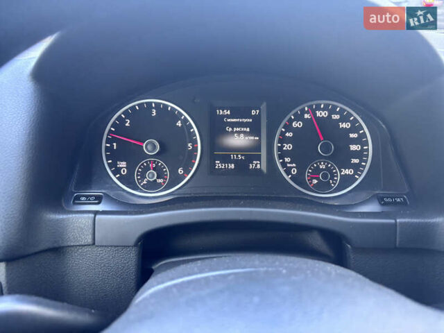 Синій Фольксваген Тігуан, об'ємом двигуна 1.97 л та пробігом 257 тис. км за 12500 $, фото 30 на Automoto.ua