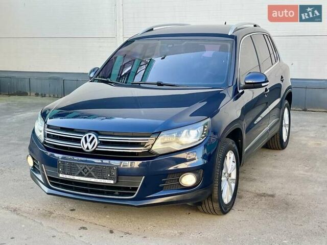 Синий Фольксваген Тигуан, объемом двигателя 2 л и пробегом 165 тыс. км за 16200 $, фото 2 на Automoto.ua