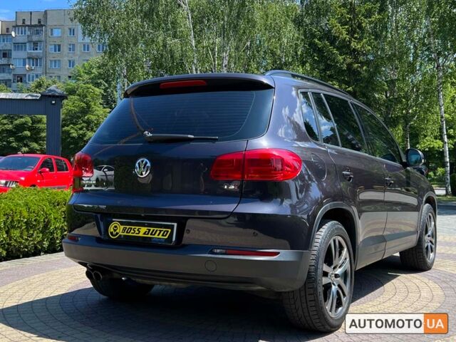 Синій Фольксваген Тігуан, об'ємом двигуна 2 л та пробігом 147 тис. км за 13800 $, фото 6 на Automoto.ua