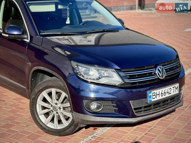 Синий Фольксваген Тигуан, объемом двигателя 2 л и пробегом 121 тыс. км за 16800 $, фото 2 на Automoto.ua