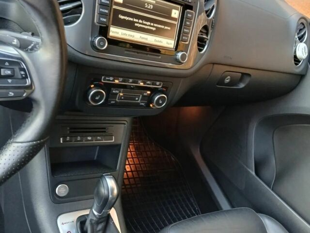 Синий Фольксваген Тигуан, объемом двигателя 2 л и пробегом 174 тыс. км за 8500 $, фото 11 на Automoto.ua