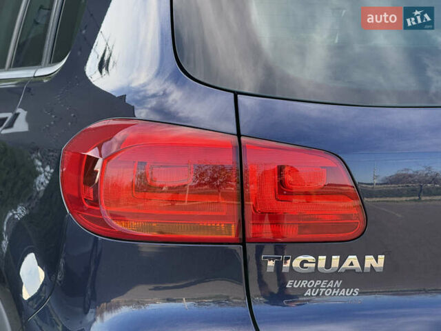 Синий Фольксваген Тигуан, объемом двигателя 2 л и пробегом 238 тыс. км за 12999 $, фото 16 на Automoto.ua