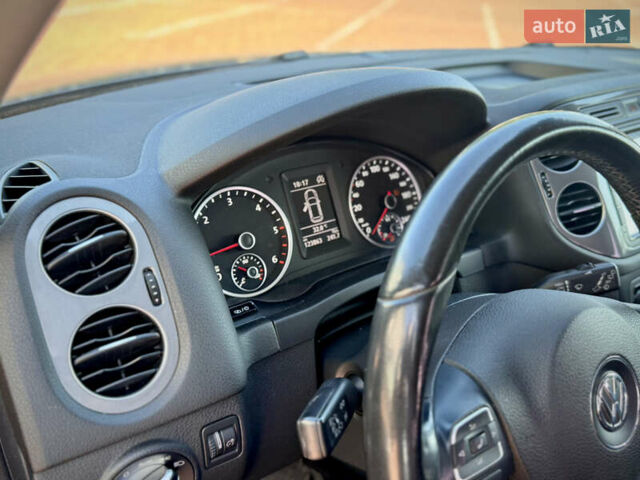 Синий Фольксваген Тигуан, объемом двигателя 2 л и пробегом 121 тыс. км за 16800 $, фото 44 на Automoto.ua