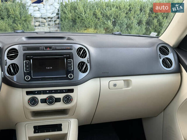 Синий Фольксваген Тигуан, объемом двигателя 2 л и пробегом 238 тыс. км за 12999 $, фото 34 на Automoto.ua