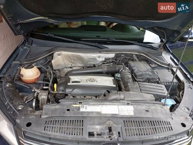 Синій Фольксваген Тігуан, об'ємом двигуна 1.98 л та пробігом 250 тис. км за 14000 $, фото 10 на Automoto.ua