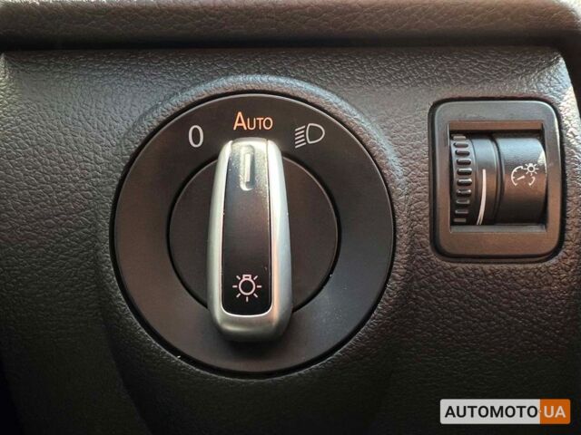 Синій Фольксваген Тігуан, об'ємом двигуна 2 л та пробігом 147 тис. км за 13800 $, фото 17 на Automoto.ua