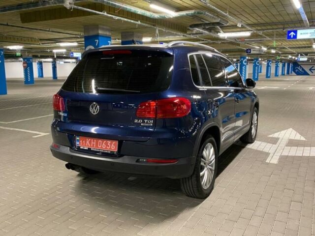 Синий Фольксваген Тигуан, объемом двигателя 2 л и пробегом 173 тыс. км за 17500 $, фото 3 на Automoto.ua