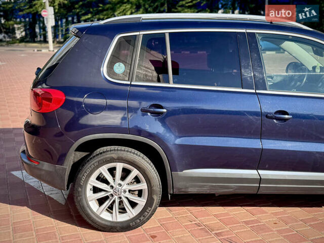 Синий Фольксваген Тигуан, объемом двигателя 2 л и пробегом 121 тыс. км за 16800 $, фото 28 на Automoto.ua