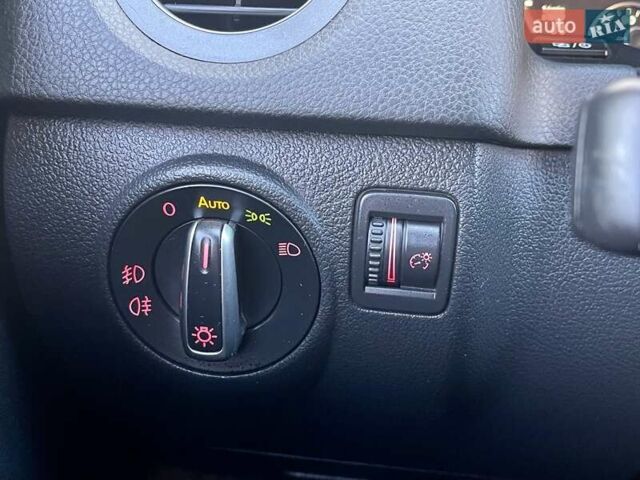 Синий Фольксваген Тигуан, объемом двигателя 2 л и пробегом 165 тыс. км за 16200 $, фото 62 на Automoto.ua