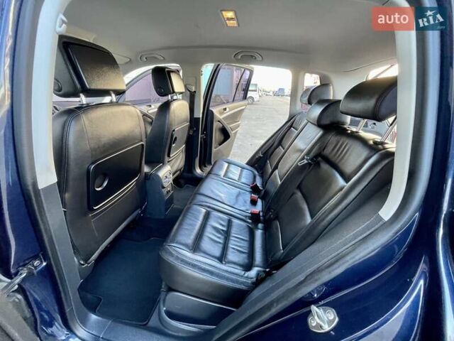 Синий Фольксваген Тигуан, объемом двигателя 2 л и пробегом 165 тыс. км за 16200 $, фото 26 на Automoto.ua