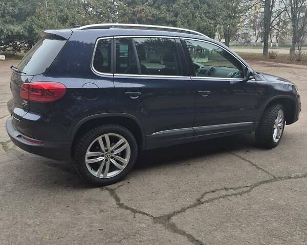 Синий Фольксваген Тигуан, объемом двигателя 1.98 л и пробегом 143 тыс. км за 15000 $, фото 10 на Automoto.ua