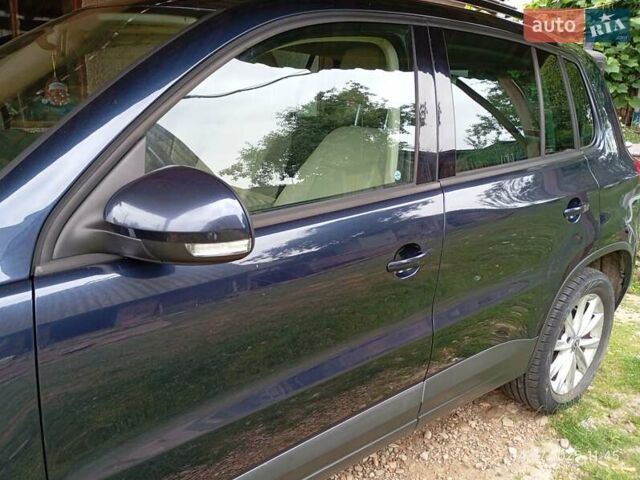 Синій Фольксваген Тігуан, об'ємом двигуна 1.98 л та пробігом 250 тис. км за 14000 $, фото 13 на Automoto.ua