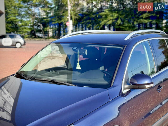 Синий Фольксваген Тигуан, объемом двигателя 2 л и пробегом 121 тыс. км за 16800 $, фото 7 на Automoto.ua