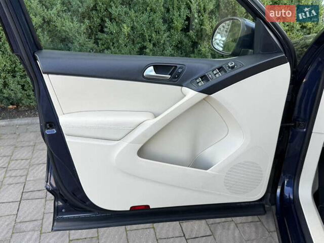 Синий Фольксваген Тигуан, объемом двигателя 2 л и пробегом 238 тыс. км за 12999 $, фото 42 на Automoto.ua