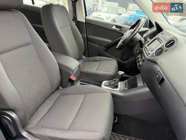 Синий Фольксваген Тигуан, объемом двигателя 1.98 л и пробегом 160 тыс. км за 13000 $, фото 17 на Automoto.ua