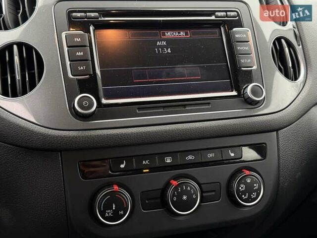 Синий Фольксваген Тигуан, объемом двигателя 1.98 л и пробегом 160 тыс. км за 13000 $, фото 31 на Automoto.ua