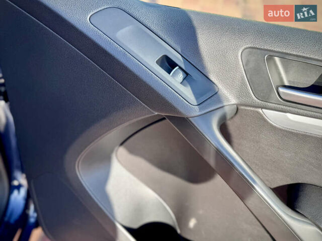 Синий Фольксваген Тигуан, объемом двигателя 2 л и пробегом 121 тыс. км за 16800 $, фото 55 на Automoto.ua