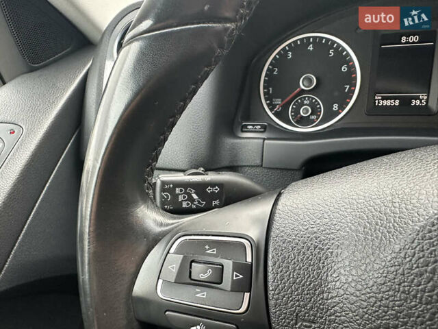 Синій Фольксваген Тігуан, об'ємом двигуна 2 л та пробігом 139 тис. км за 13500 $, фото 44 на Automoto.ua