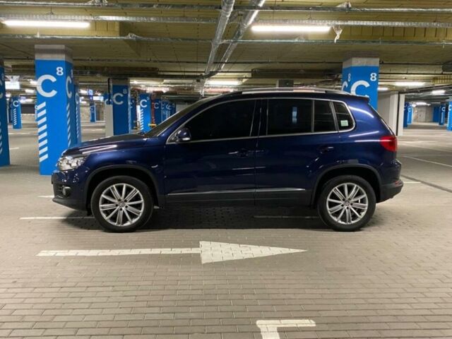 Синий Фольксваген Тигуан, объемом двигателя 2 л и пробегом 173 тыс. км за 17500 $, фото 2 на Automoto.ua