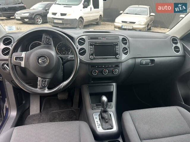 Синій Фольксваген Тігуан, об'ємом двигуна 2 л та пробігом 139 тис. км за 13500 $, фото 33 на Automoto.ua