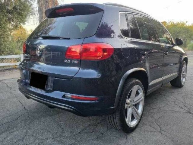 Синій Фольксваген Тігуан, об'ємом двигуна 2 л та пробігом 110 тис. км за 3000 $, фото 9 на Automoto.ua