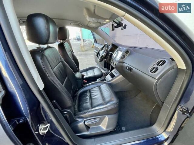 Синий Фольксваген Тигуан, объемом двигателя 2 л и пробегом 165 тыс. км за 16200 $, фото 52 на Automoto.ua