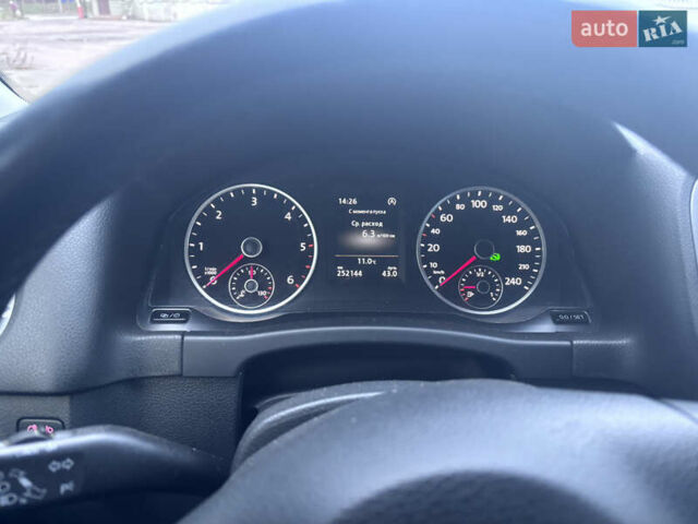 Синій Фольксваген Тігуан, об'ємом двигуна 1.97 л та пробігом 257 тис. км за 12500 $, фото 26 на Automoto.ua