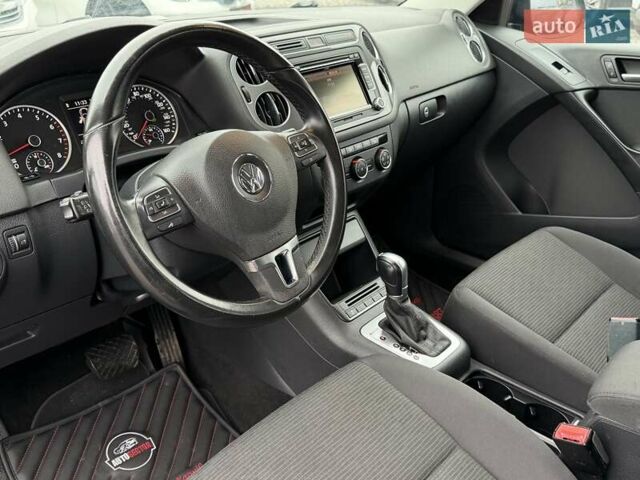 Синий Фольксваген Тигуан, объемом двигателя 1.98 л и пробегом 160 тыс. км за 13000 $, фото 13 на Automoto.ua