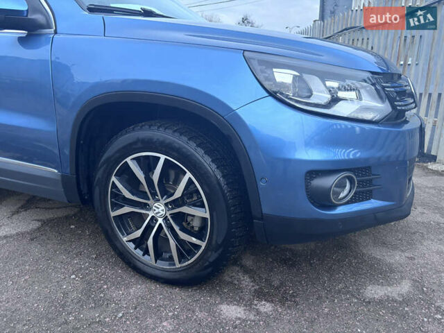 Синій Фольксваген Тігуан, об'ємом двигуна 1.97 л та пробігом 257 тис. км за 12500 $, фото 7 на Automoto.ua