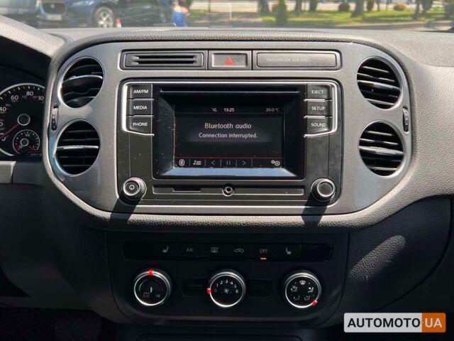 Синій Фольксваген Тігуан, об'ємом двигуна 2 л та пробігом 147 тис. км за 13800 $, фото 14 на Automoto.ua