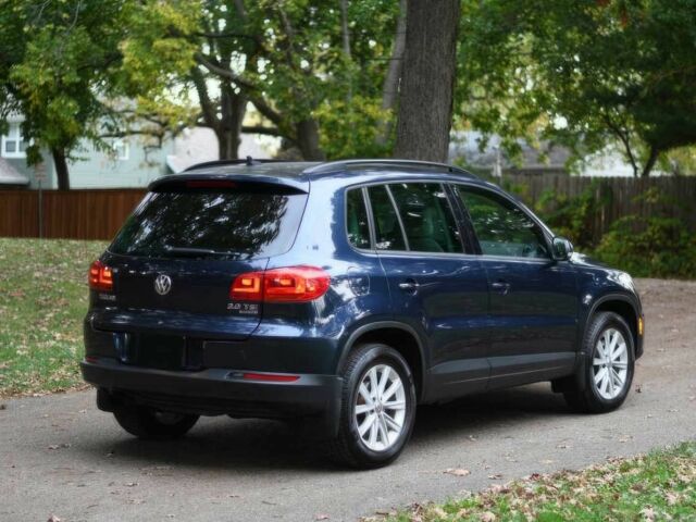 Синій Фольксваген Тігуан, об'ємом двигуна 2 л та пробігом 77 тис. км за 7700 $, фото 5 на Automoto.ua