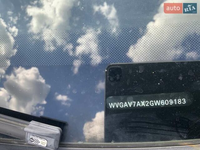 Синій Фольксваген Тігуан, об'ємом двигуна 2 л та пробігом 286 тис. км за 9500 $, фото 10 на Automoto.ua