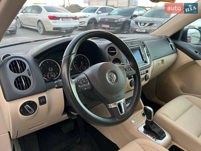 Синий Фольксваген Тигуан, объемом двигателя 2 л и пробегом 191 тыс. км за 14490 $, фото 16 на Automoto.ua