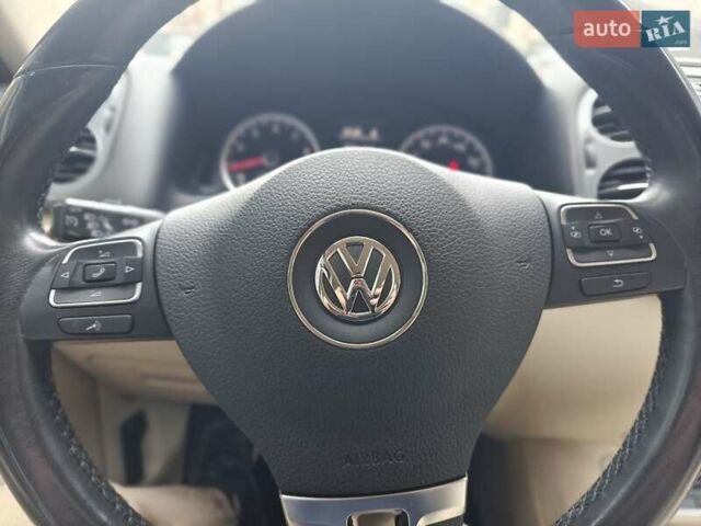 Синий Фольксваген Тигуан, объемом двигателя 1.98 л и пробегом 95 тыс. км за 12500 $, фото 32 на Automoto.ua