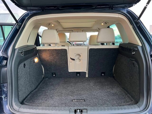 Синий Фольксваген Тигуан, объемом двигателя 2 л и пробегом 191 тыс. км за 14490 $, фото 38 на Automoto.ua