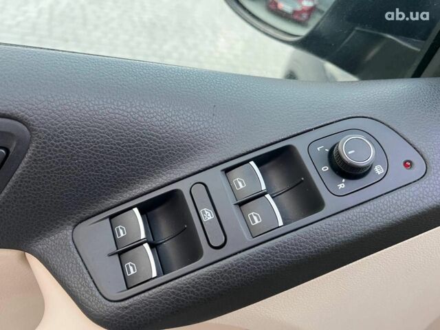 Синий Фольксваген Тигуан, объемом двигателя 2 л и пробегом 191 тыс. км за 14490 $, фото 15 на Automoto.ua